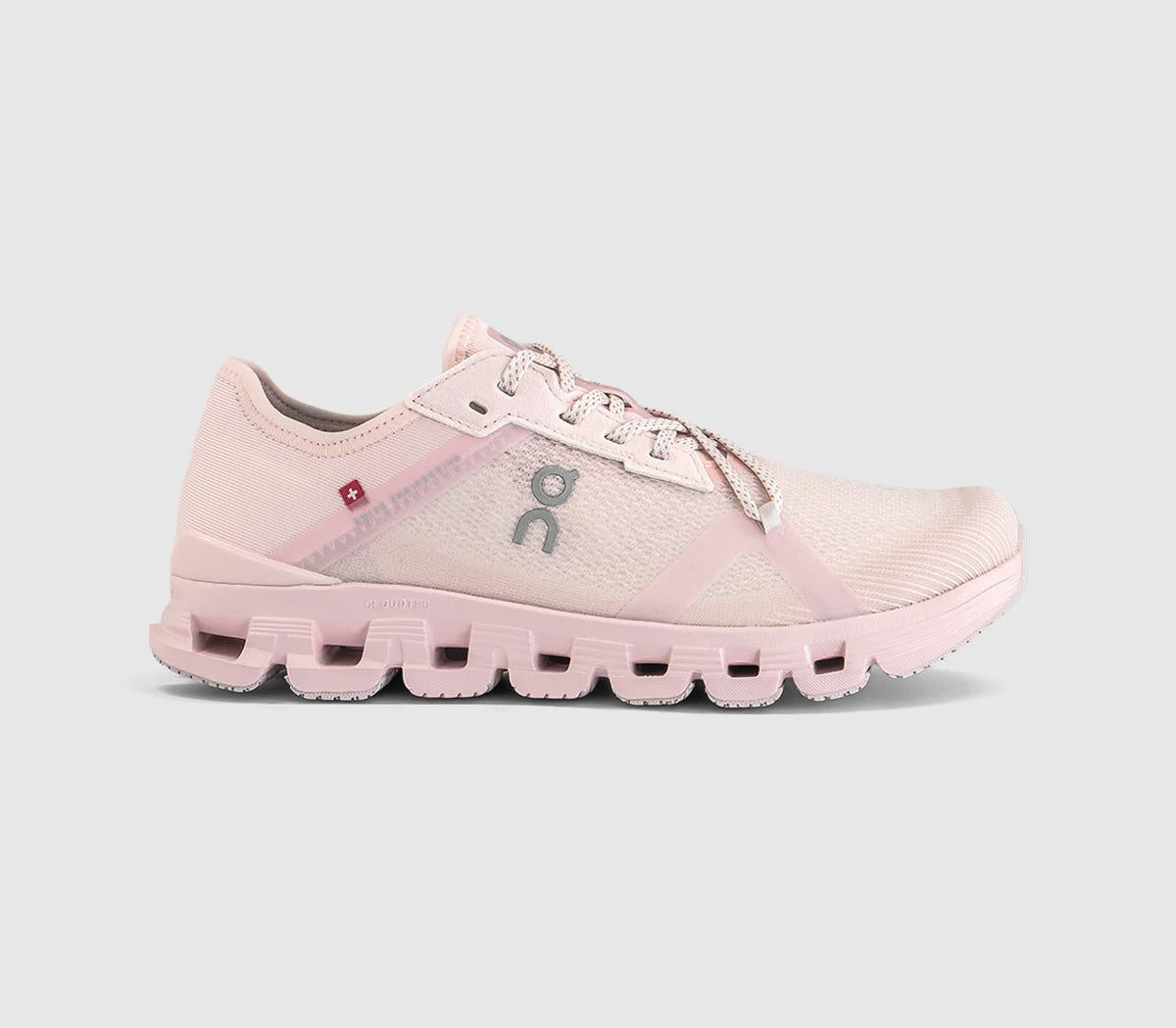 ON Cloud X 4 Ad Trainers Salt Lily F UK Size 5.5