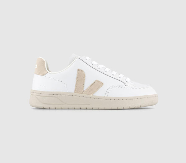 Veja V12 Extra White Sable Uk Size 6