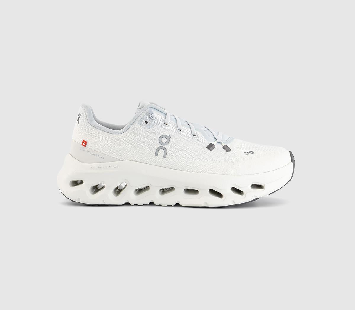 ON Cloudtilt Trainers Artic Ice F UK Size 6