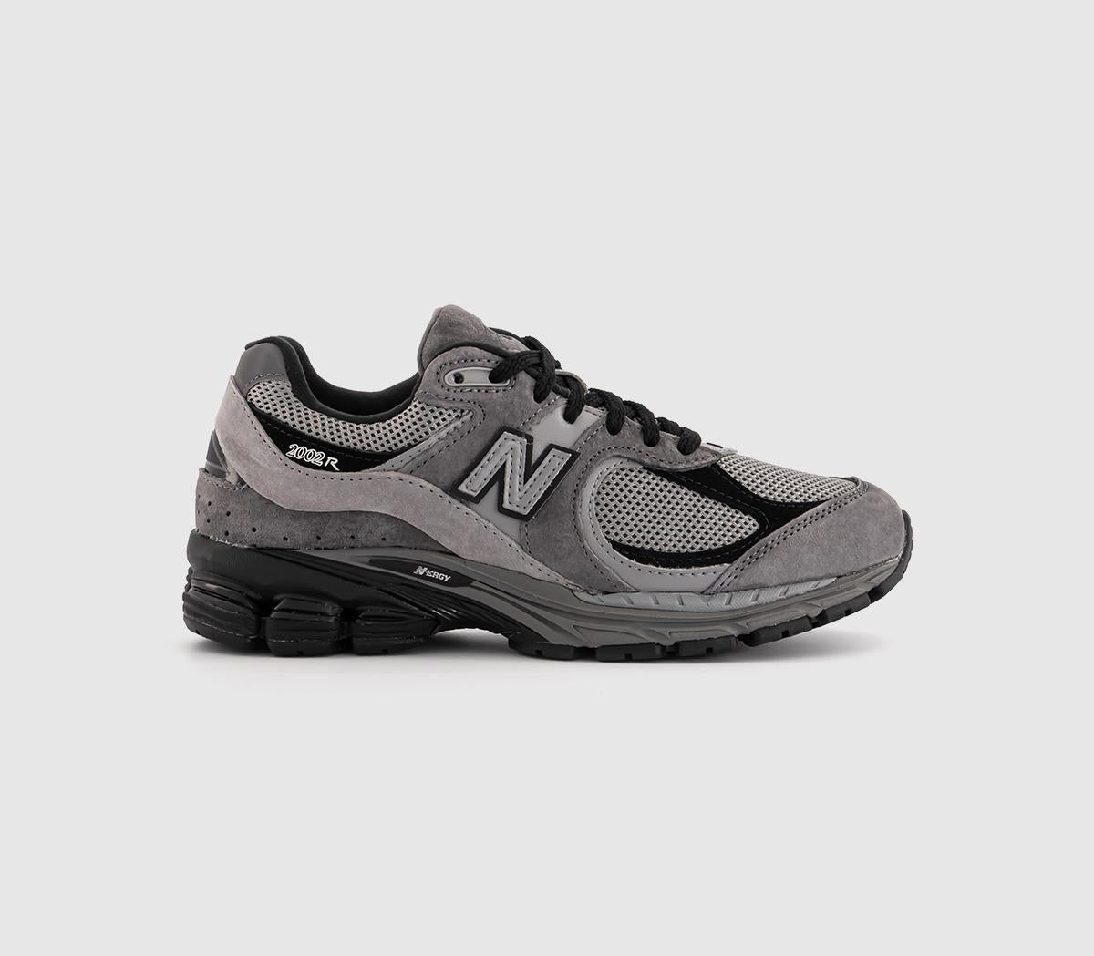 New Balance 2002 Trainers Grey Black