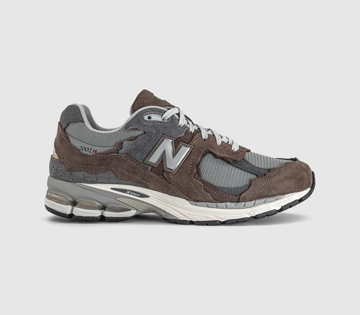New Balance  2002 Trainers Cortado Raincloud