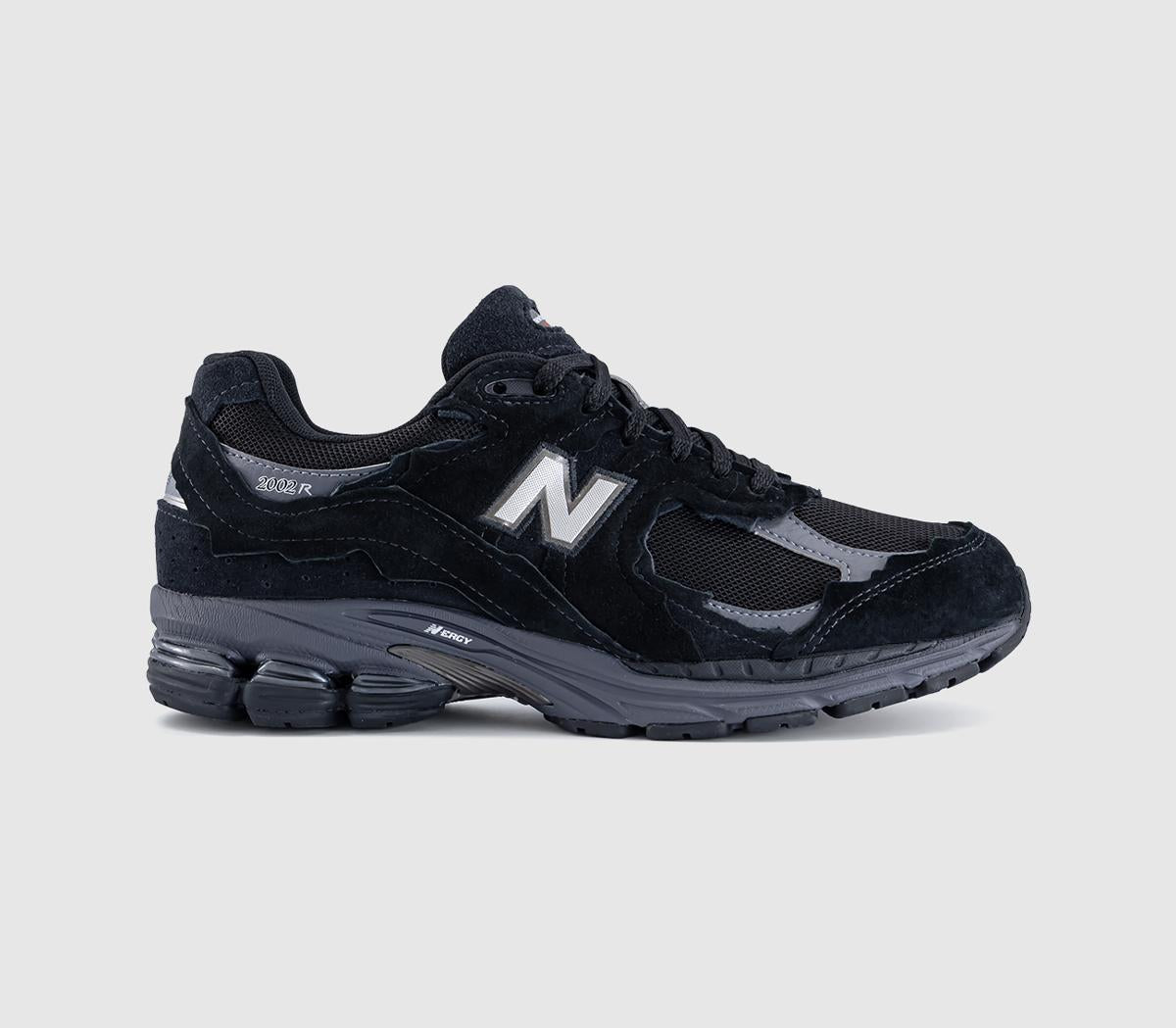 Mens New Balance 2002 Gtx Trainers Black Magnet Uk Size 4.5