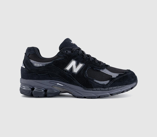 Mens New Balance 2002 Gtx Trainers Black Magnet Uk Size 4.5