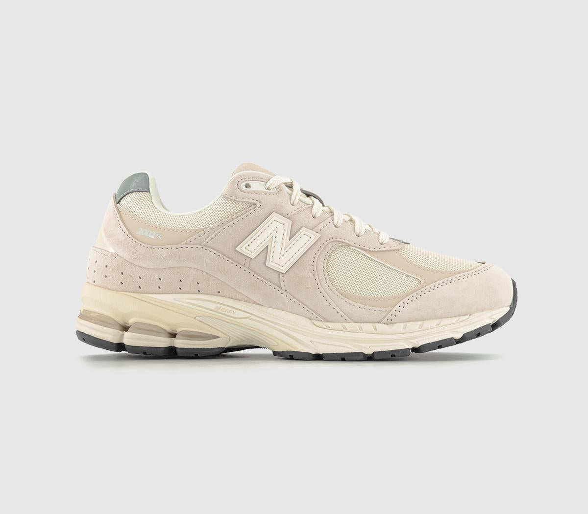 New Balance 2002 Calm Taupe Uk Size 6.5