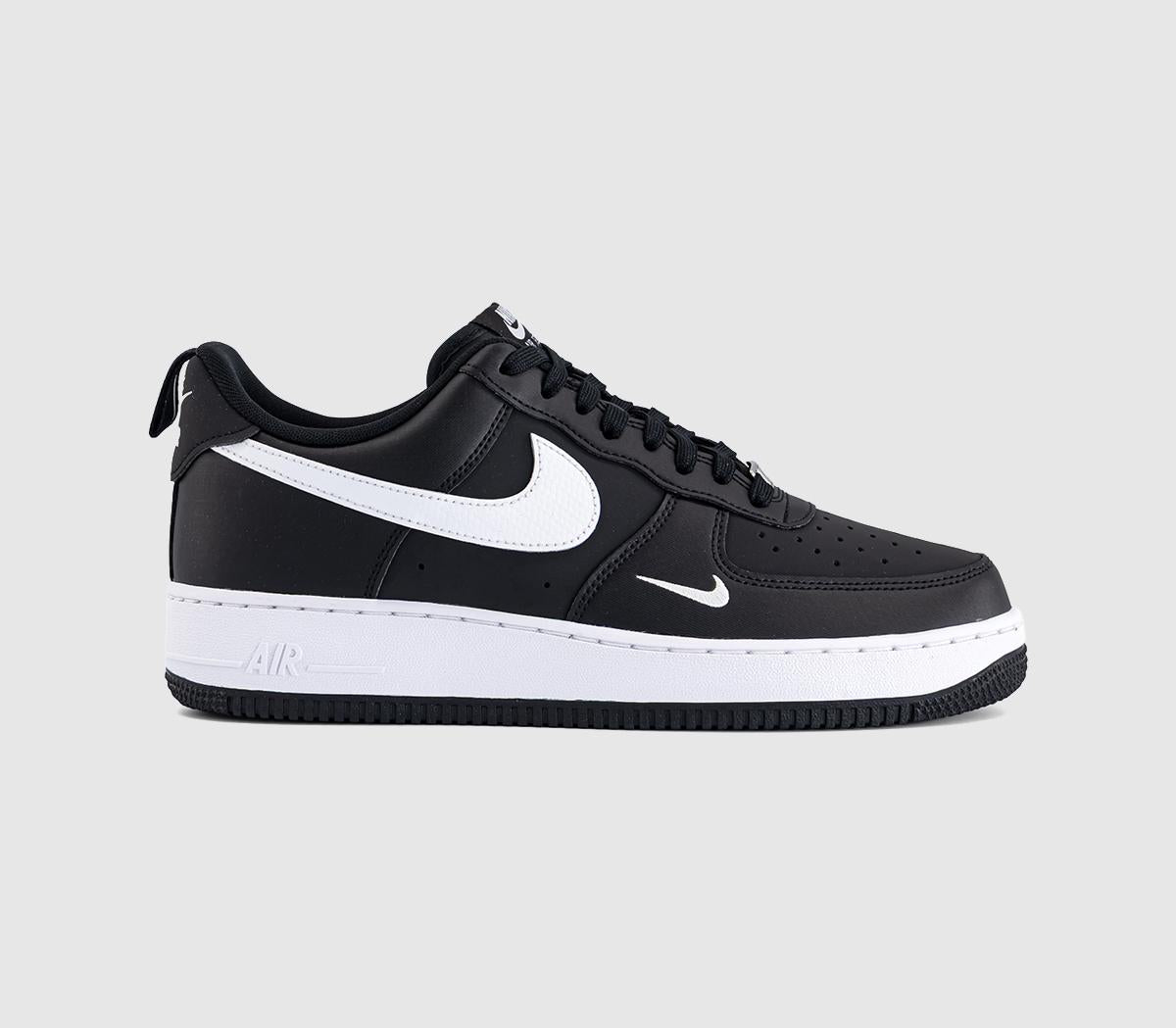 Nike Air Force 1 07 Trainers Black White Black