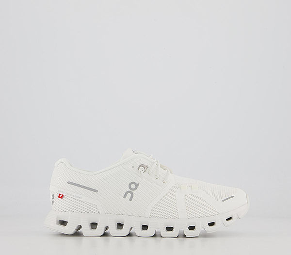 On Running Cloud 5 All White F Uk Size 8