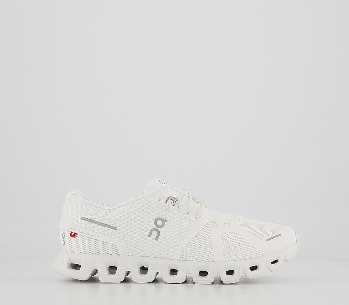 On Running Cloud 5 All White F Uk Size 6