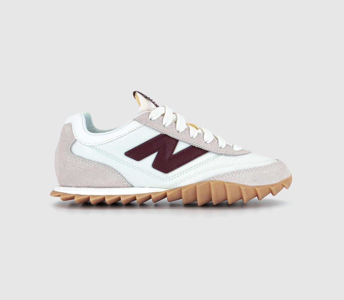 New Balance RC30 Trainers Sea Salt Burgundy