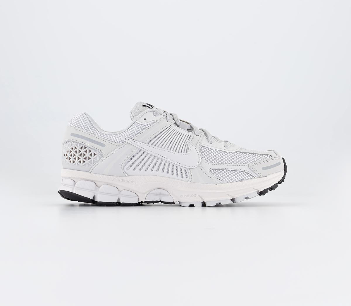 Odd Sizes -  Nike Zoom Vomero 5 Vast Grey Black Sail Metallic Silver Total Crimson - UK Sizes Right 6Eu40/Left 6Eu39