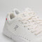 ON The Roger Advantage Trainers White White F UK Size 5