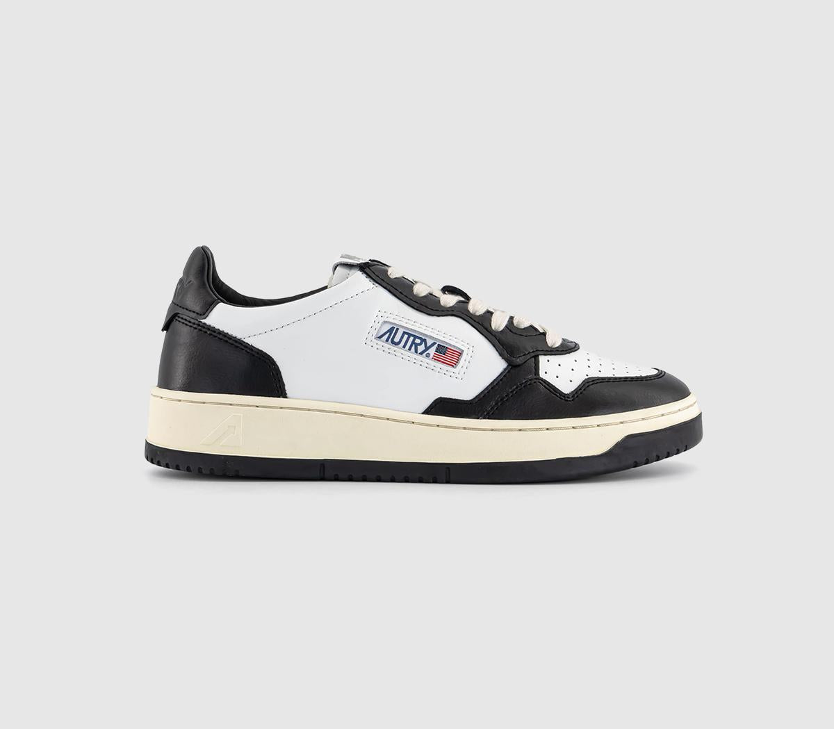 Autry Medalist Low Trainers Leather White Black Black