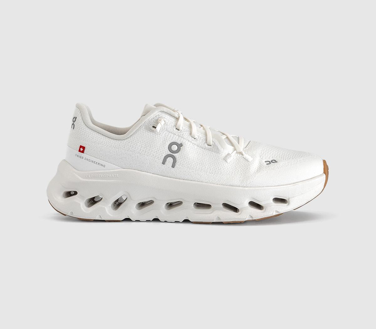 ON Cloudtilt Trainers White Ivory F