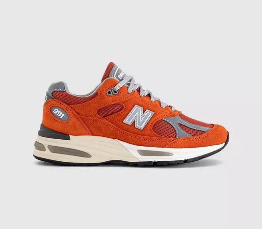 New Balance 991V2 Made in UK Trainers Grenadine Fire Whirl UK Size 5.5