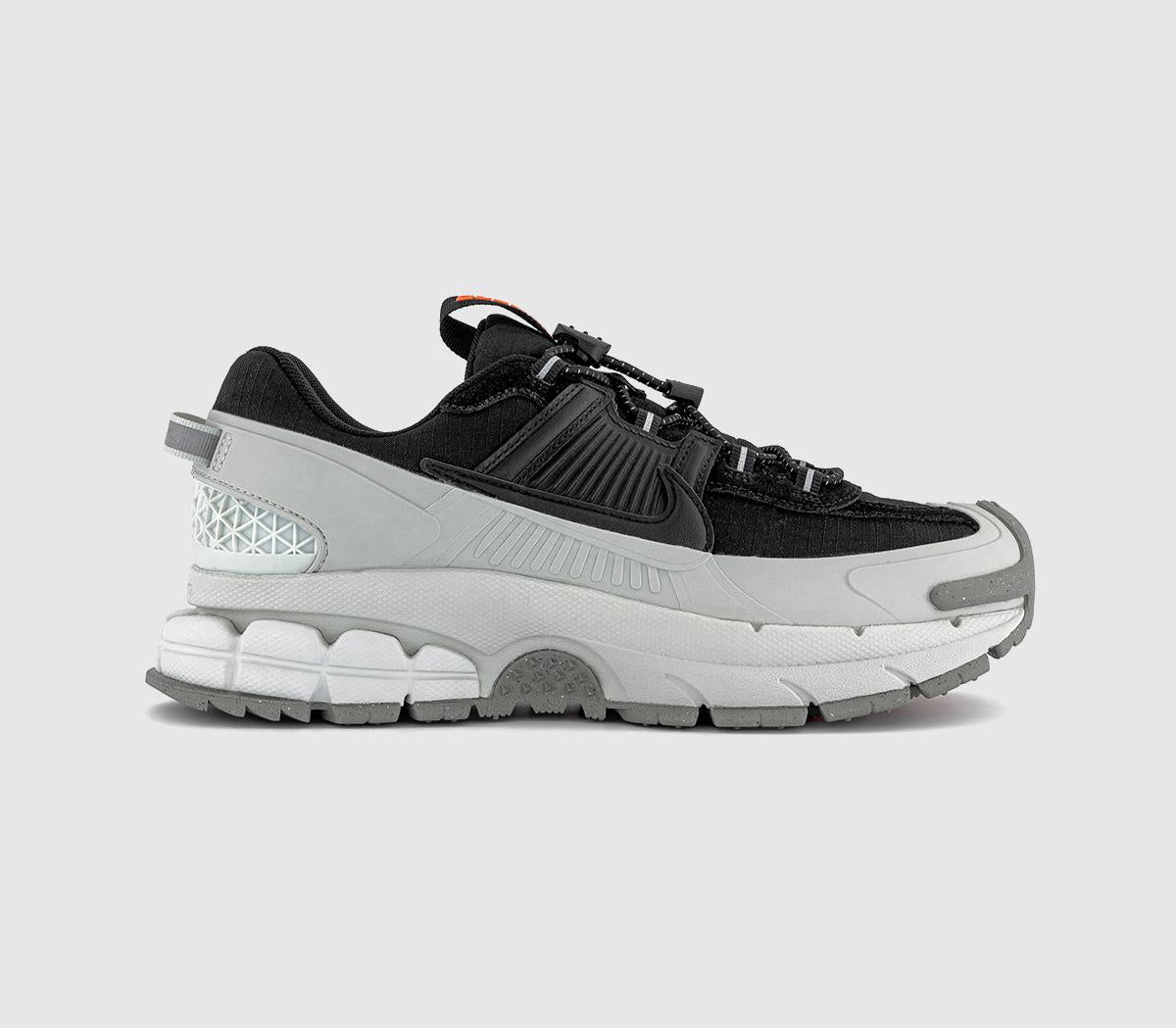 Nike Vomero Roam Trainers Black Black Light Silver Jade Horizon