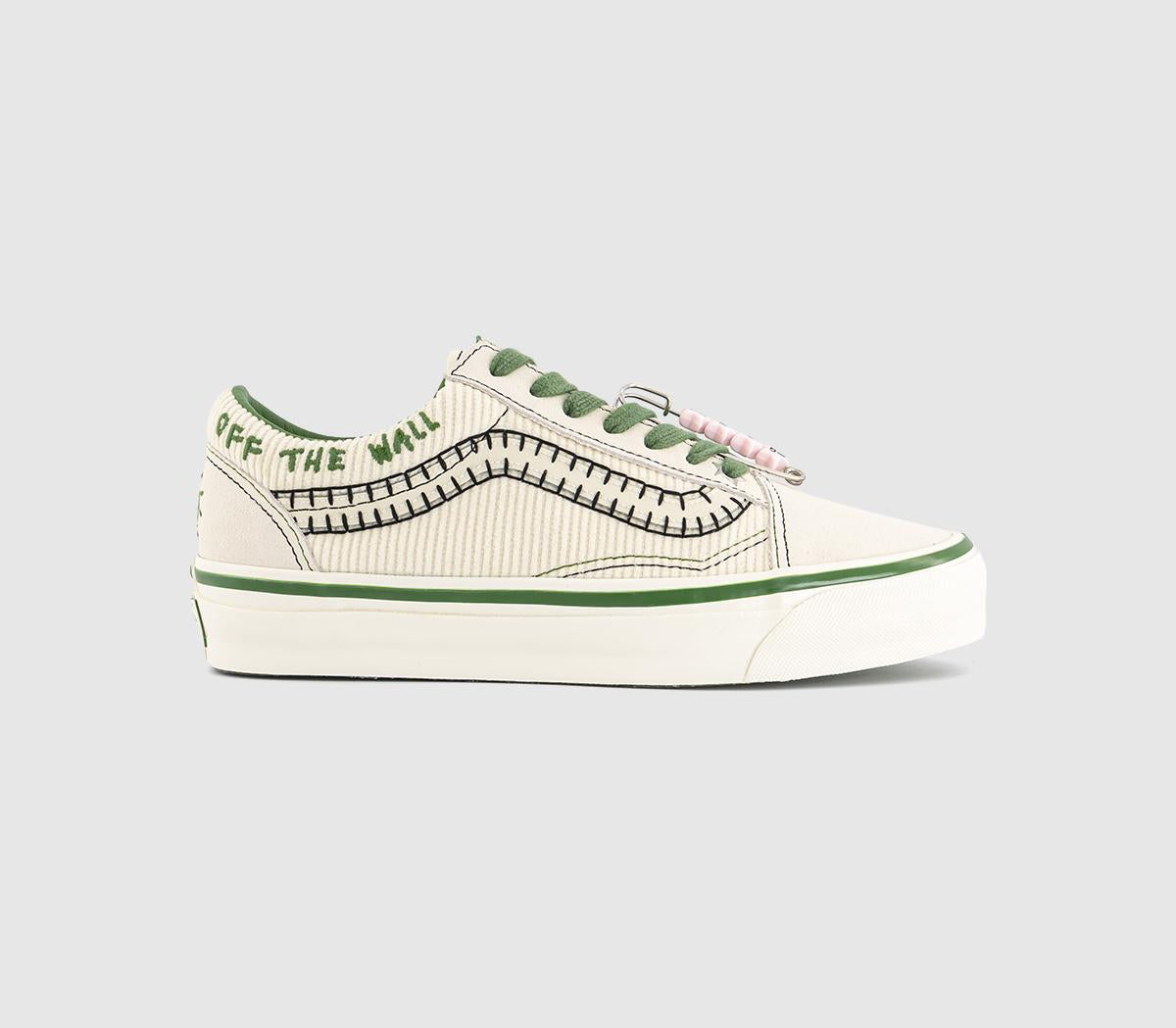 Vans LX Old Skool Trainers Cream Charms