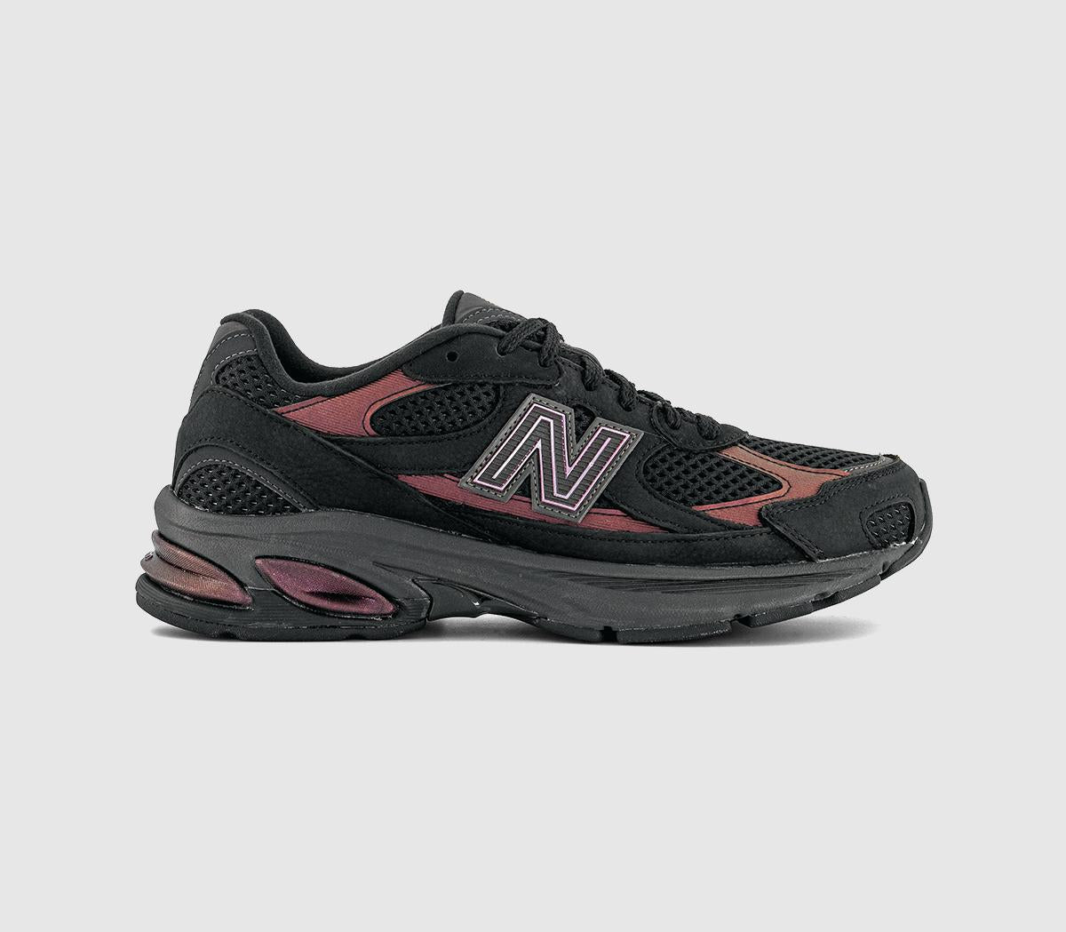 Mens New Balance 2010 Trainers Black Brown