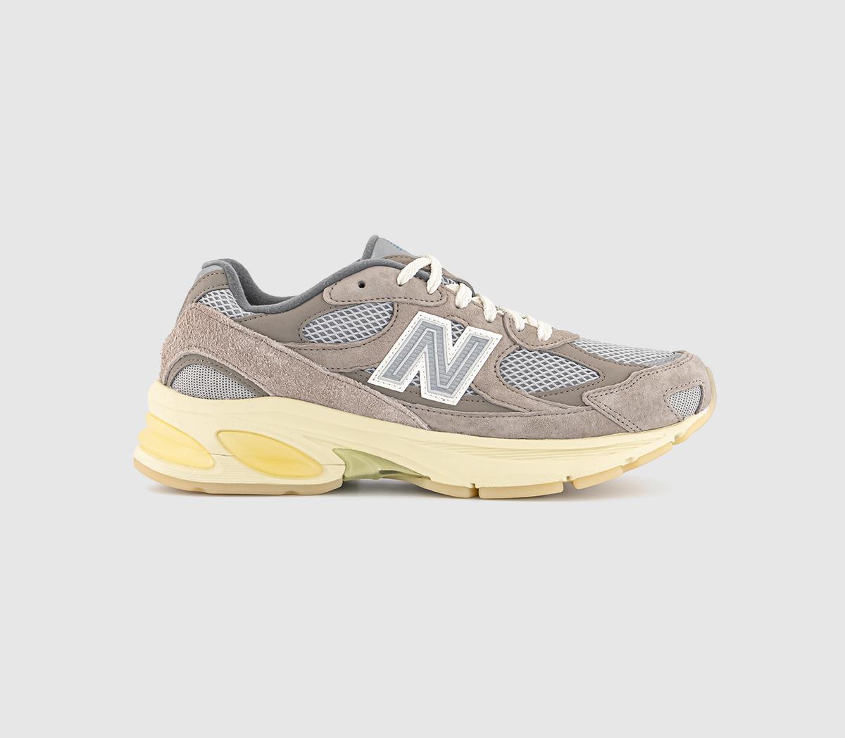 New Balance 2010 Trainers Arid Stone