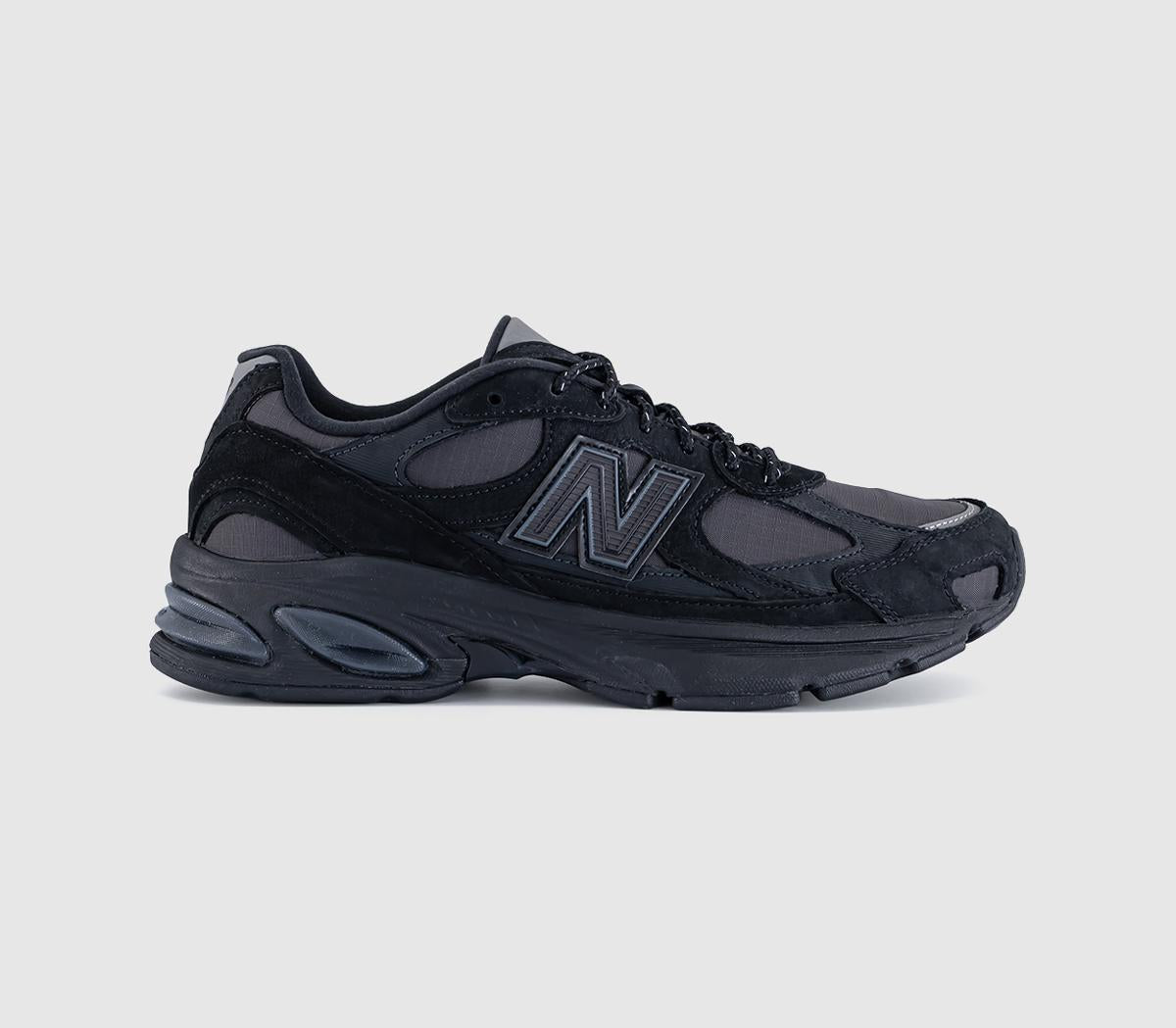 New Balance 2010 Trainers Black Faded Black Phantom