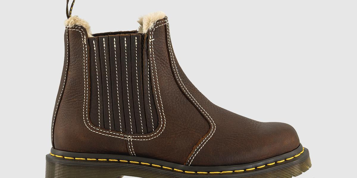 Womens Dr. Martens 2976 Leonore II Boots Dark Brown Grizzly