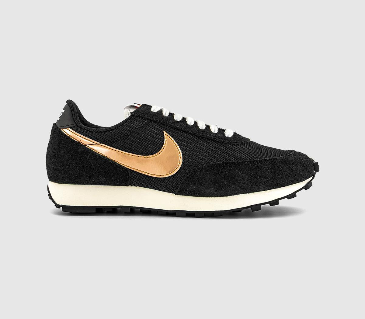 Nike Daybreak Trainers Black Metallic Gold Black Sp