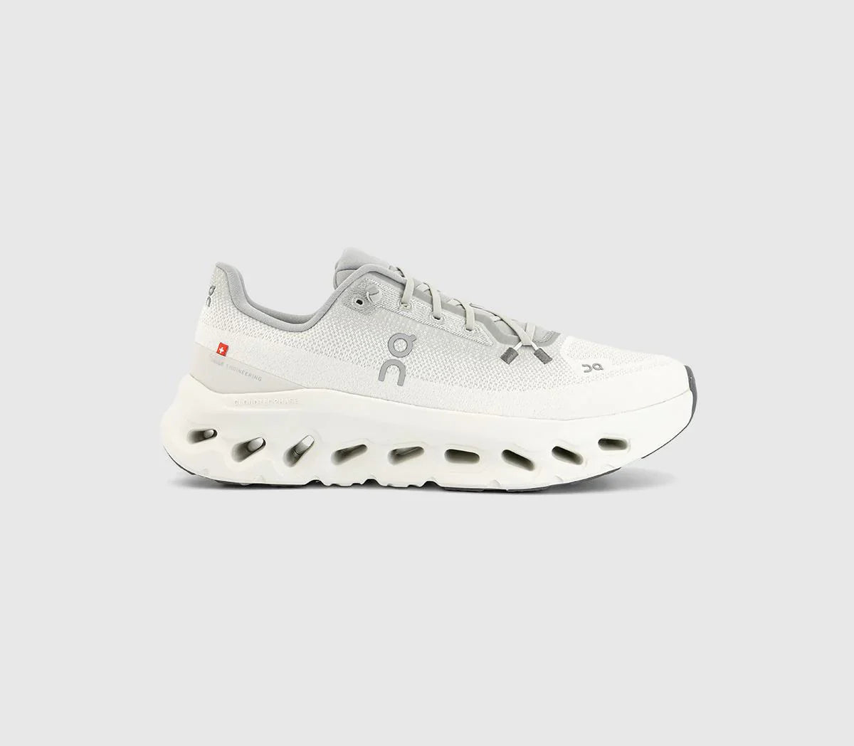 ON Cloudtilt Trainers Glacier Ice UK Size 9.5