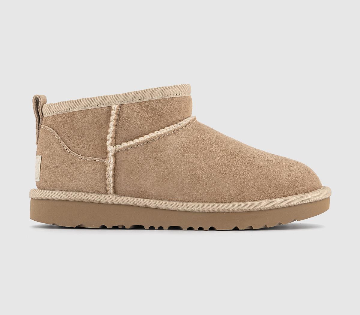 Kids UGG Classic Ultra Mini Kids Boots Sand UK Size 12 youth