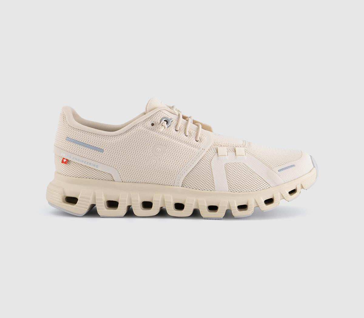 ON Cloud 6 Trainers Sand Sand F UK Size 5.5