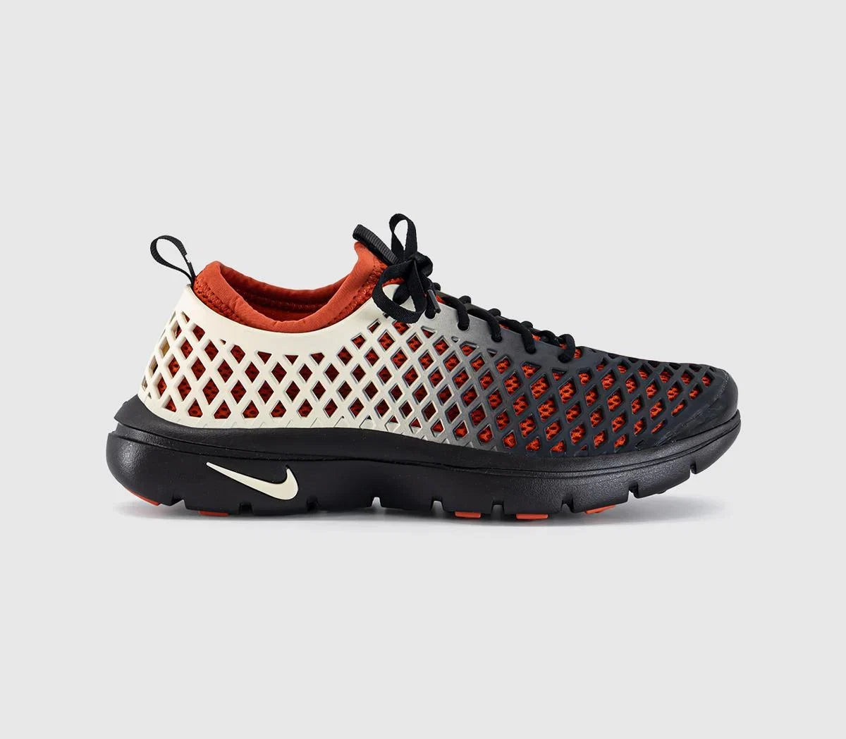 Nike Rejuven8 Run Trainers Black Muslin Rust Factor UK Size 6