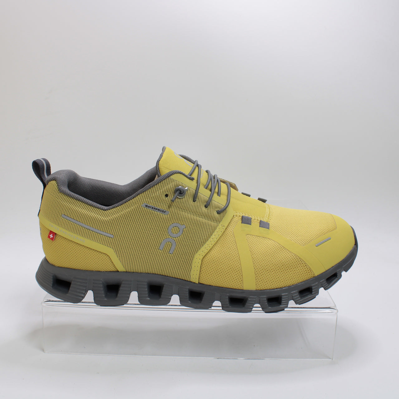  ON Cloud 5 Waterproof Trainers Mustard Rock - UK Size 8.5