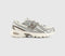 New Balance 740 Trainers Beige UK Size 9