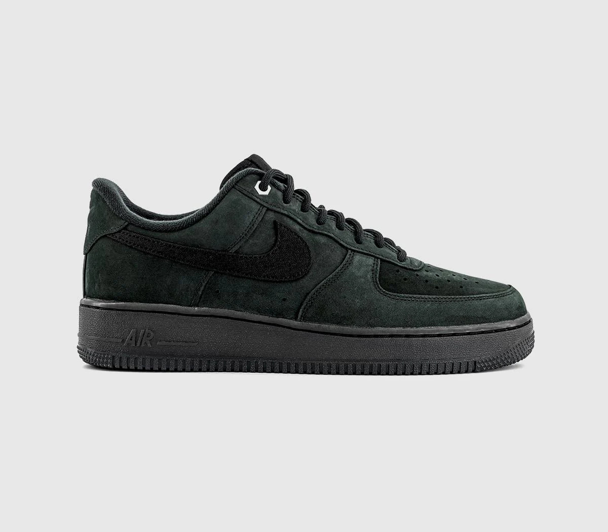 Nike Air Force 1 07 Trainers Black Black Black UK Size 8