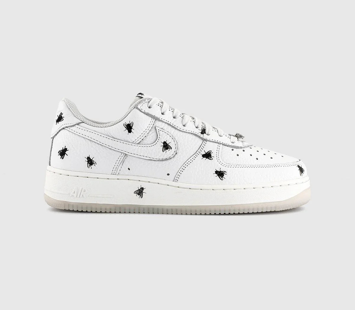 Nike Air Force 1 07 Halloween Trainers Summit White Summit White Black UK Size 7.5