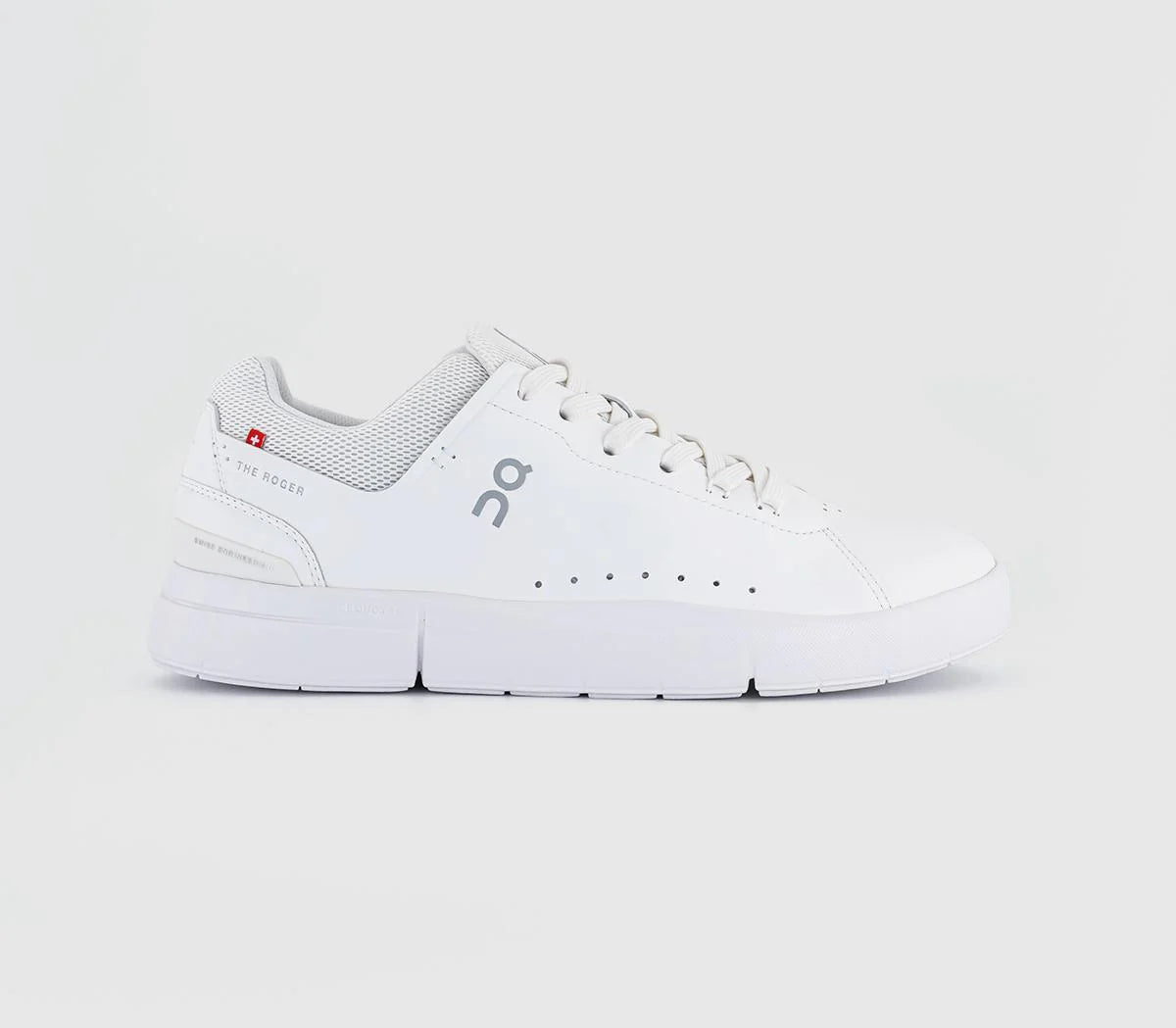 ON The Roger Advantage Trainers White White F UK Size 5