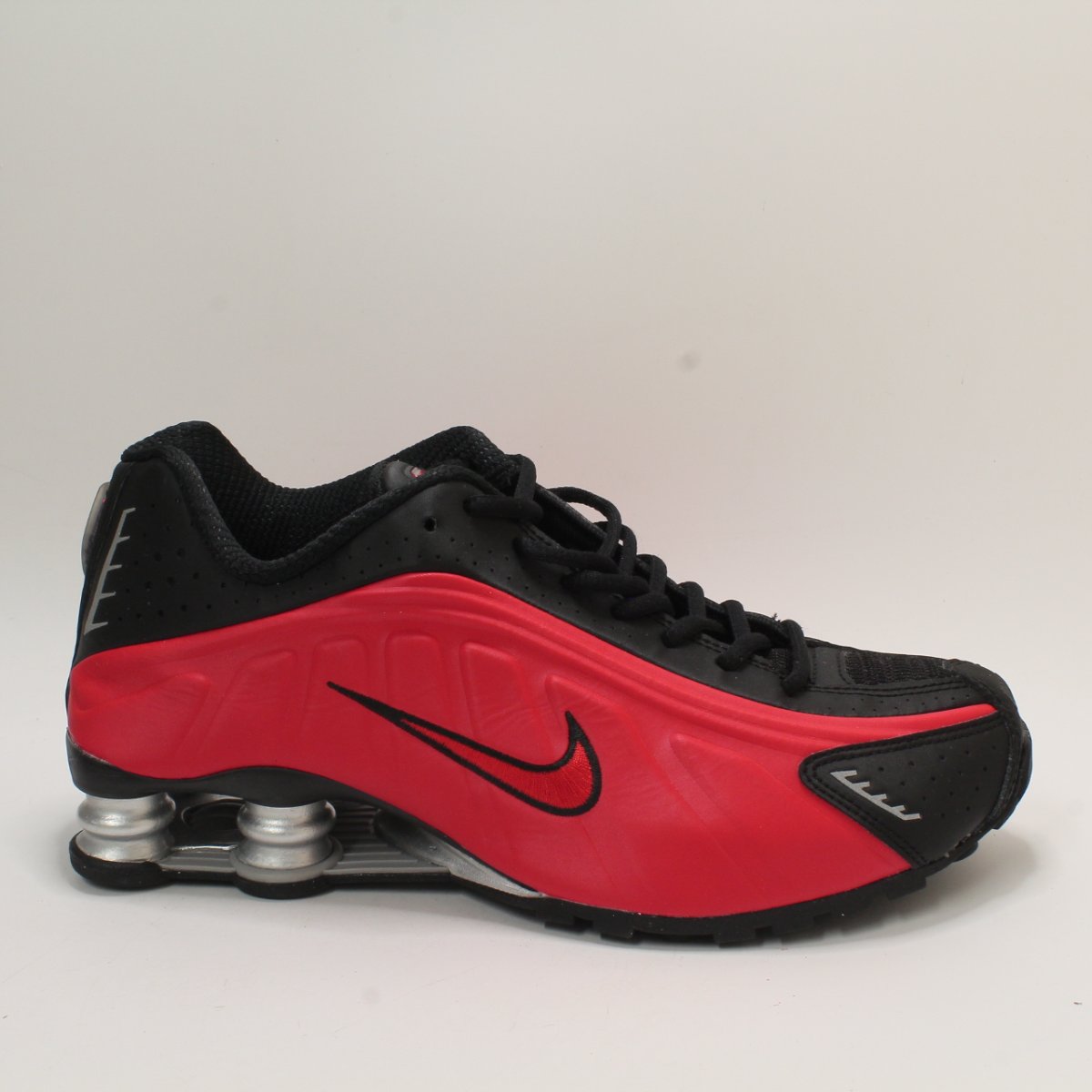 Odd sizes - Nike Mens Nike Shox R4 Trainers University Red University Red Black UK Sizes Right 6/Left 7
