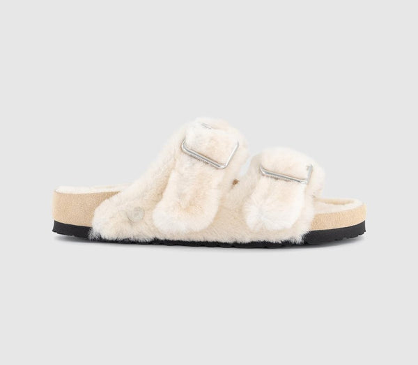 Womens 1774 BIRKENSTOCK Arizona Shearling Sandals Cream