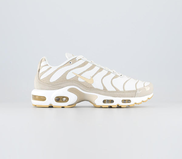 Women's nike air hot sale max plus metallic gold