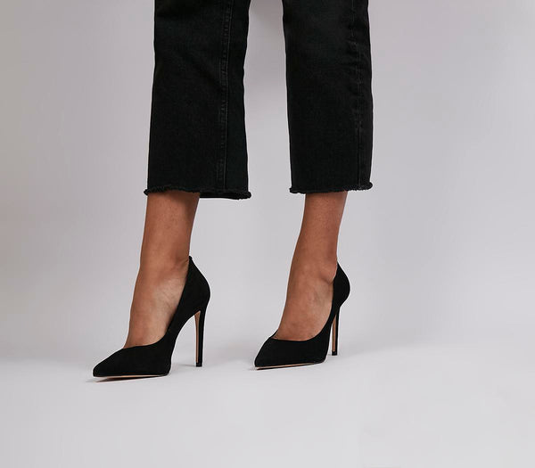 Black pointed shop court shoes